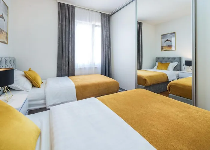 Bluesky Deluxe Apartment Free Parking