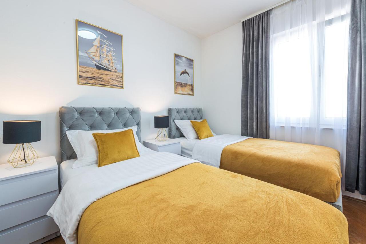Apartament Bluesky Deluxe Free Parking