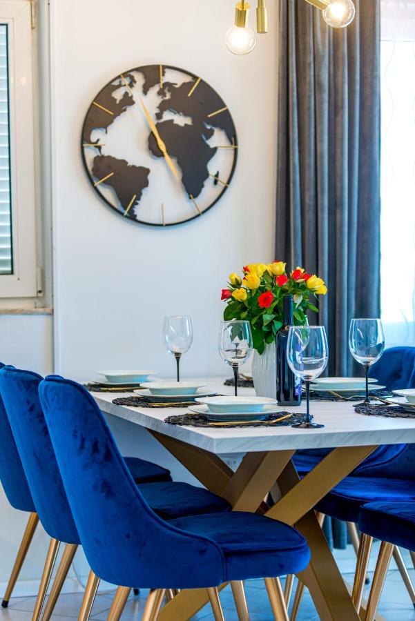 Apartament Bluesky Deluxe Free Parking