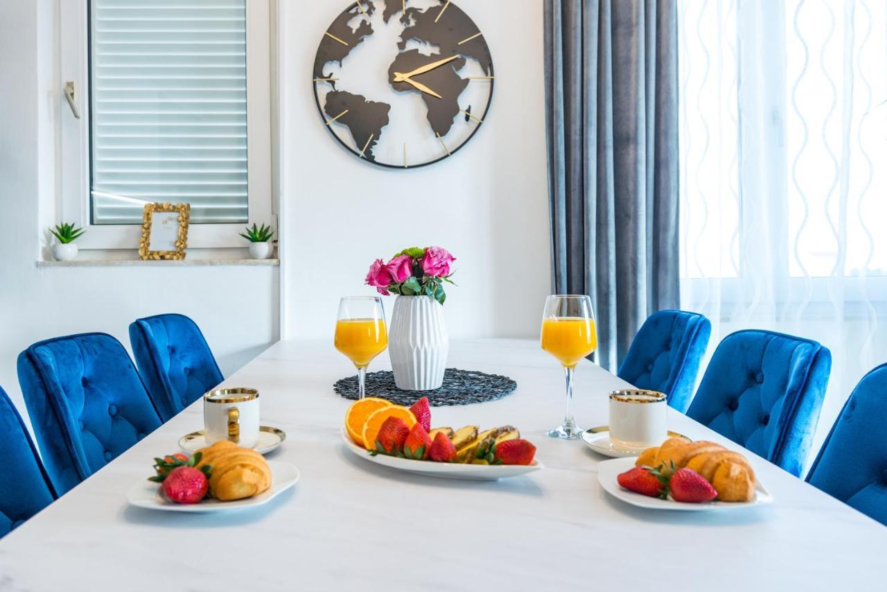 Apartament Bluesky Deluxe Free Parking
