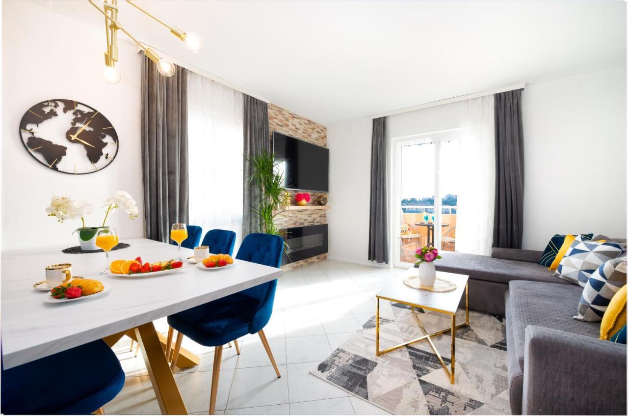 Apartament Bluesky Deluxe Free Parking *